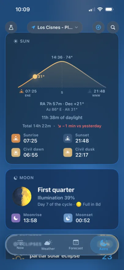 Astro tab: solar arc with daylight hours and waxing moon